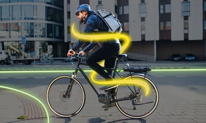 woow-woow20_landing_3_ciclistas_clupp_2-700x418-2